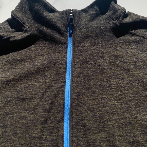 lululemon | men's | Surge Warm 1/2 Zip - Picture 5 of 9